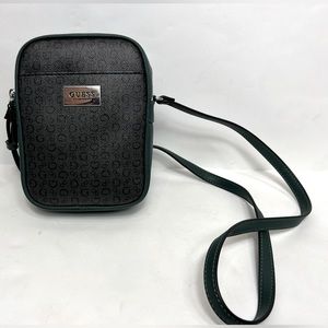 Los Angeles Guess beautiful shoulder bag